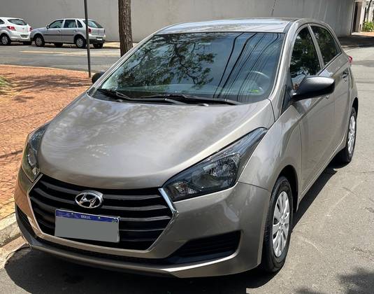HYUNDAI HB20 1.0 COMFORT PLUS 12V FLEX 4P MANUAL